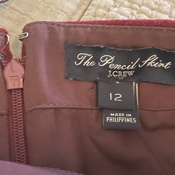 Pencil Skirt - Picture 3 of 4